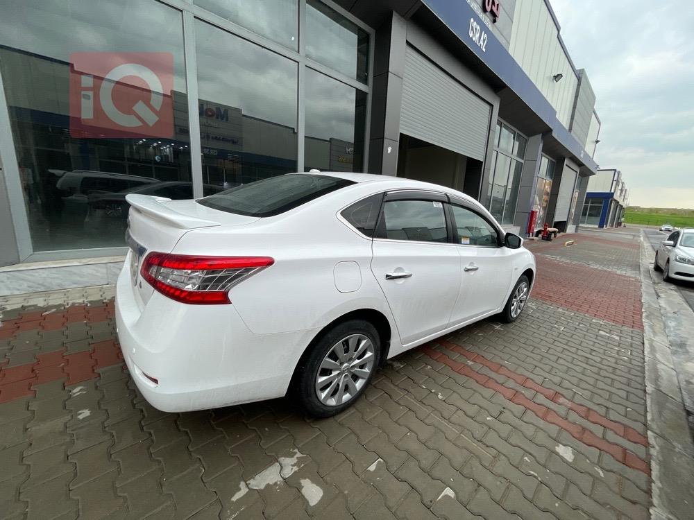 Nissan Sentra